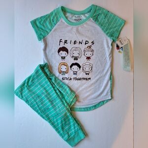 NWT Girls 2-Piece 'Friends' Pajama Set (Green/Multi) - Warner Bros.